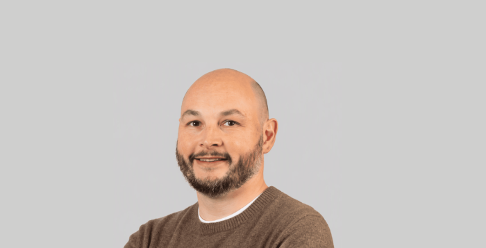 Howard Wright Headshot